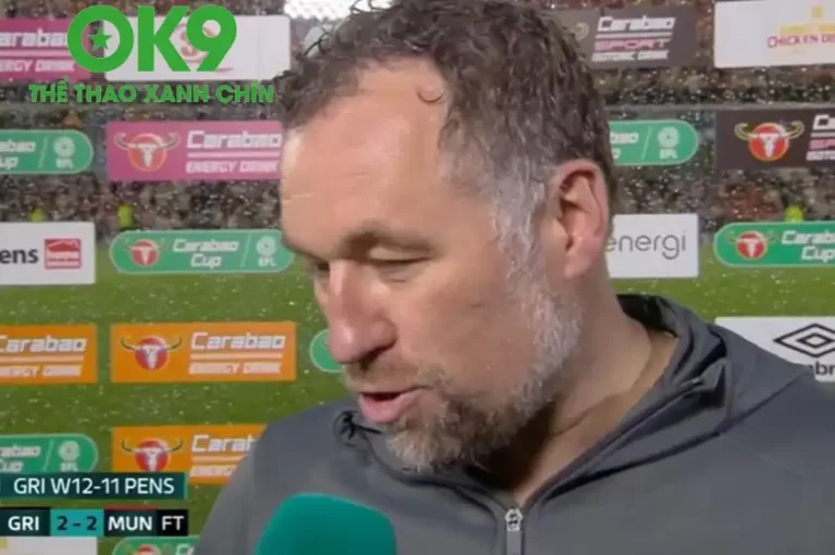 OK9 COOL – HLV Grimsby Tán Dương MU sau Trận Thắng Đáng Nhớ Trong Lịch Sử_692aa7443409c.webp