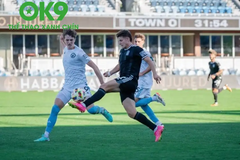 Phân tích trận đấu Tacoma Defiance và Town FC: Cuộc chiến không khoan nhượng giữa hai đối thủ ngang sức_692aa98d8aa98.webp