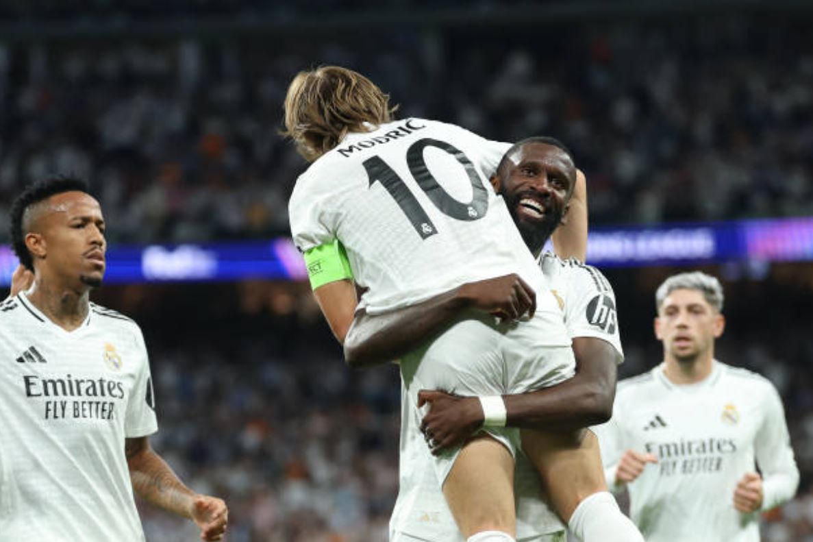 2 câu hỏi và 2 câu trả lời sau trận Real thắng Stuttgart: Lo lắng Mbappe; Ancelotti quá lời với Courtois?_695389f440459.jpeg