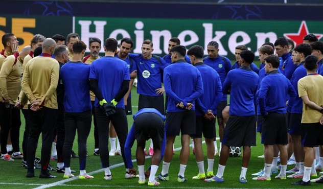 Barca và kế hoạch ”vùi dập” hy vọng của Dortmund trên đất Đức_69537bb4dfa0a.jpeg