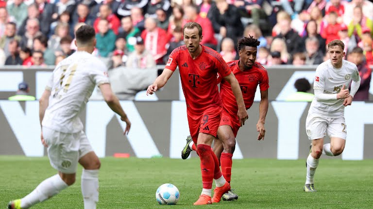 Bayern 3-0 Mainz: Chạm một tay vào ngôi vương; Tranh cãi VAR_69537ac5cfba1.jpeg