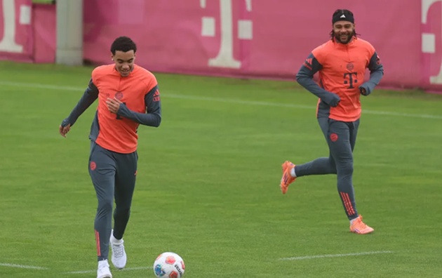 Bayern Munich đón tin vui, Jamal Musiala trở lại sân tập_695373e74cf65.jpeg