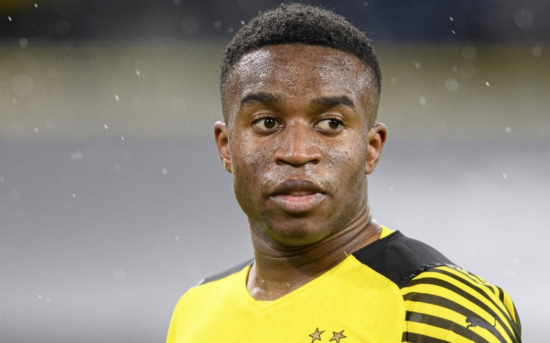 Bê bối gian lận tuổi gây chấn động của thần đồng Dortmund_695381de77065.jpeg