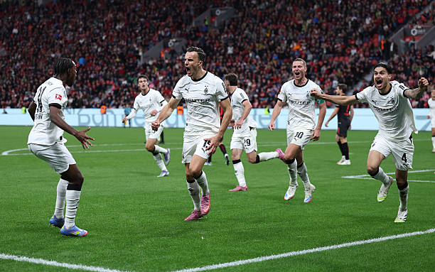 Bước ngoặt phút bù giờ, Leverkusen đánh rơi chiến thắng_6953754a945b6.jpeg