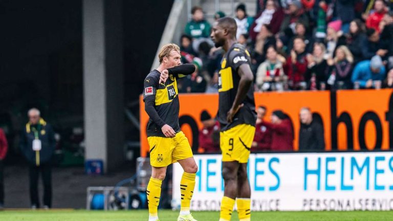 Hàng công mờ nhạt, Dortmund trắng tay trước Augsburg_69538765e45d8.jpeg