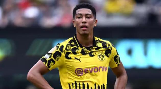 Jobe Bellingham ra mắt Dortmund, nhận phản ứng trái chiều từ người hâm mộ_695379862bab6.jpeg