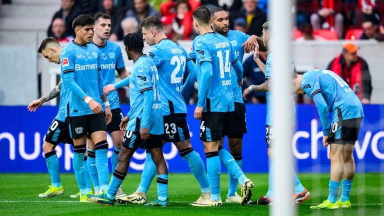 Leverkusen của Alonso không thể bị ngăn cản_69539040577ec.jpeg