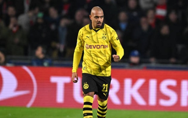 Malen muốn rời Bundesliga, Barcelona sẵn sàng mở cửa_6953859202a9f.jpeg