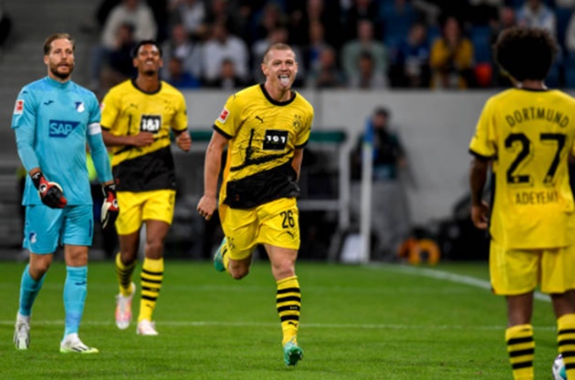 “Một bàn thắng điên rồ”_695398a6dba93.jpeg