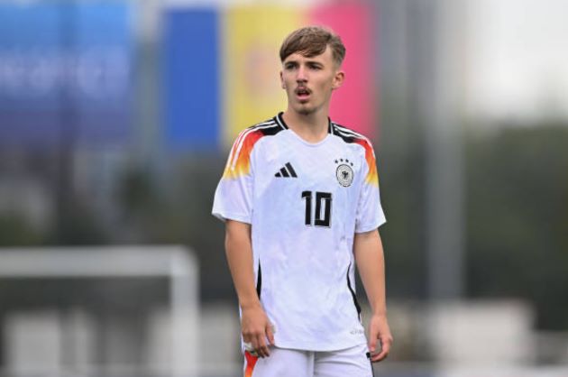 Real tính cuỗm ngọc quý 16 tuổi của Bayern_695386dfc5336.jpeg