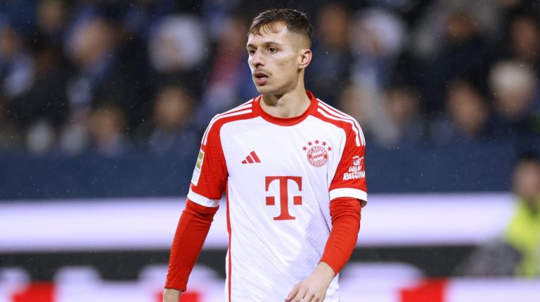 Sếp Bayern bảo vệ bản hợp đồng ‘hớ’ của đội bóng_69538f05e588f.jpeg