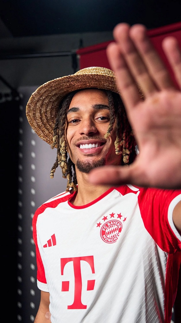 Tân binh Bayern tiết lộ thần tượng của mình_6953926705c09.jpeg