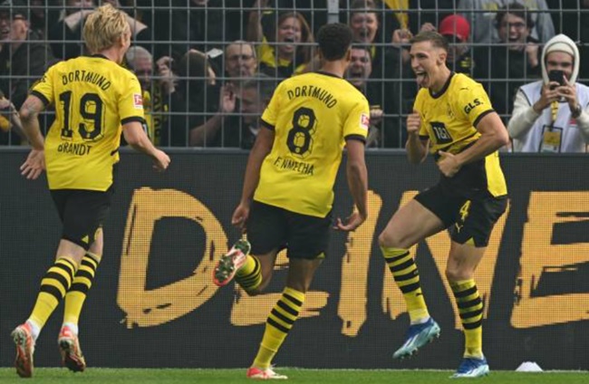 Trận cầu 6 bàn hấp dẫn, Dortmund vượt mặt Bayern và Leverkusen_6953986ba1259.jpeg