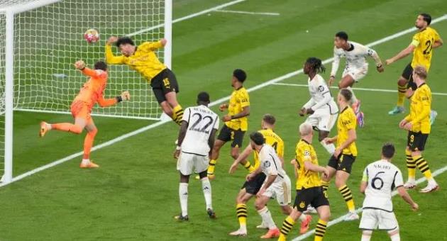 Từ Wembley đến Club World Cup: Real cùng Dortmund lột xác khó tin_695378aabf6dc.jpeg