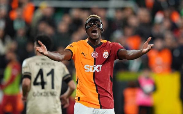 Việc PSG theo đuổi Osimhen có ý nghĩa gì đối với RB Leipzig?_6953832ccf4b9.jpeg