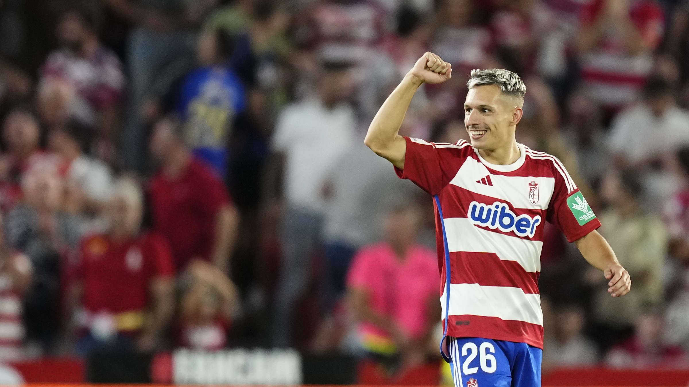 Zaragoza muốn tỏa sáng cho Bayern ngay lập tức_6953929355557.jpeg