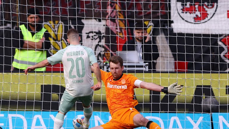 Leverkusen 0-2 Werder Bremen: Phản công sắc bén; Người hùng trong khung gỗ_695bafd0b1873.jpeg