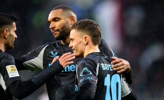 Leverkusen phủ đầu Augsburg quá tốt, phả hơi nóng vào Bayern_695bb443a4754.jpeg