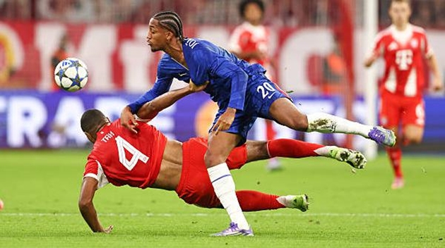 Maresca công kích trọng tài sau trận thua Bayern_695ba7418f8cb.jpeg