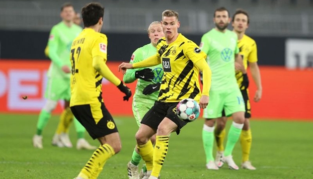 Soi trận Dortmund vs Wolfsburg: Bám đuổi ngôi đầu_695ba711d5dfd.jpeg