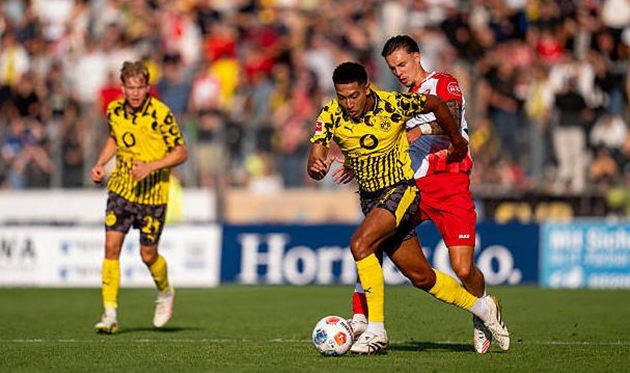 Thị uy sức mạnh, Dortmund vùi dập Siegen với tỷ số không tưởng_695ba96e516e2.jpeg